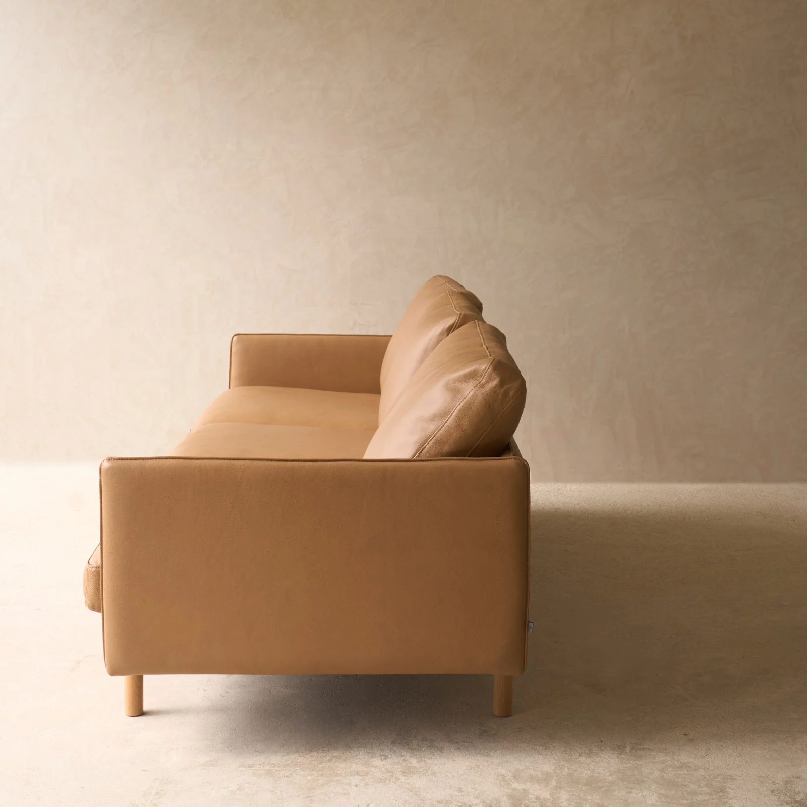 Pensive 2.5 & 3.5 Seater Leather Sofa | Pecan - Image 11