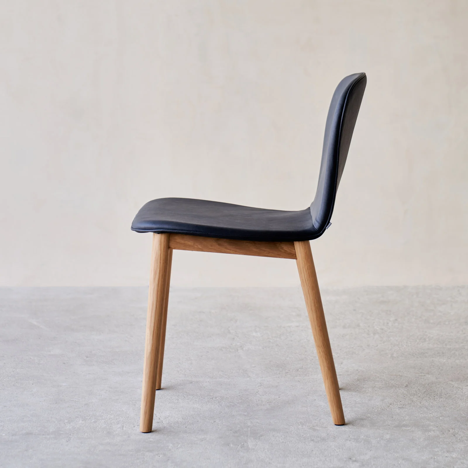 Puddle Dining Chair | Oak Frame - Bespoke Leather - Image 4