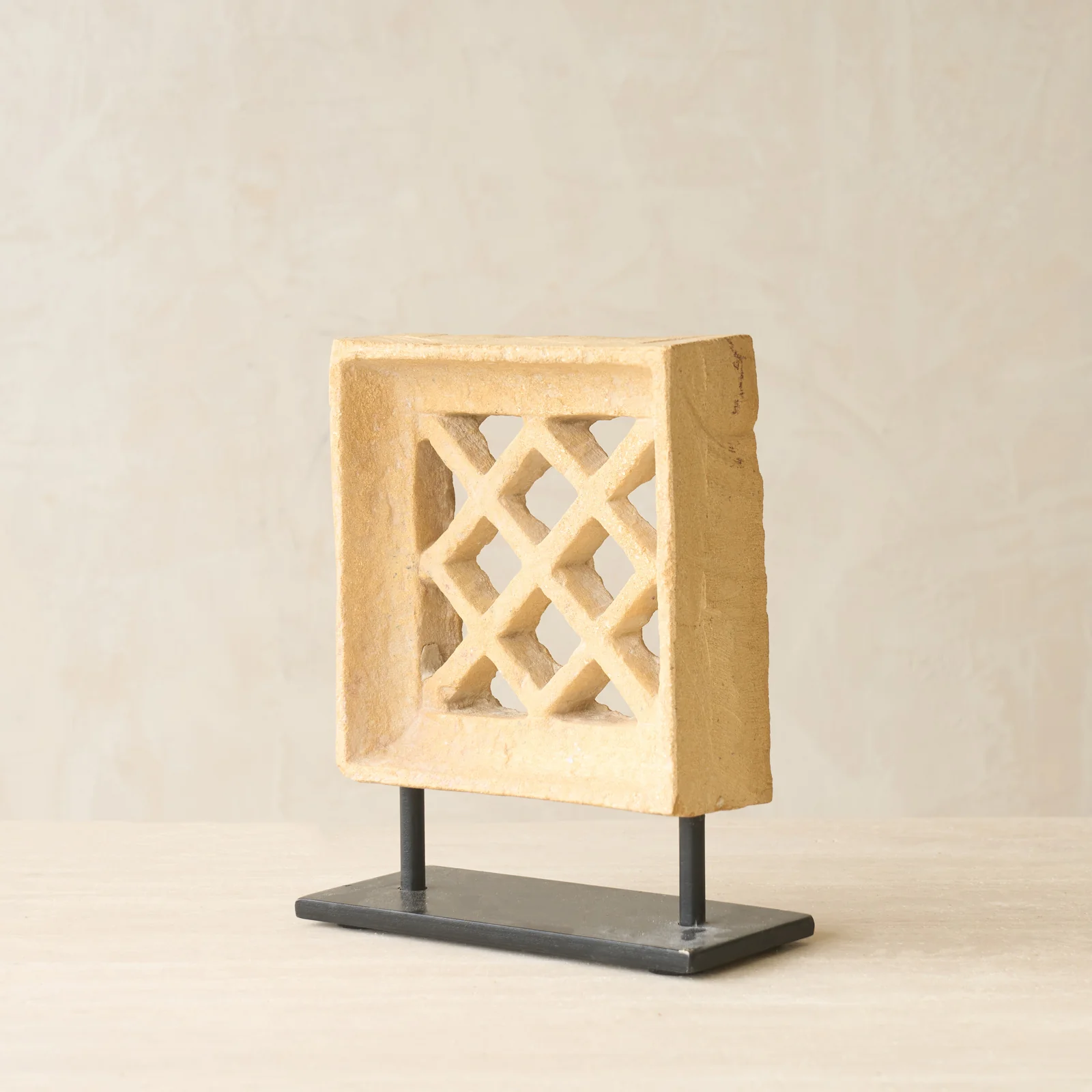 Reclaimed Sandstone Jali Deco - Image 3