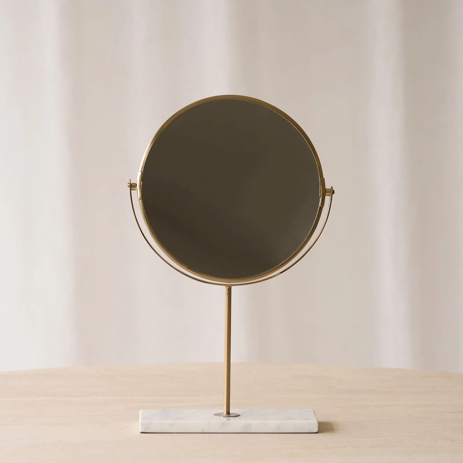 Riesco Mirror on Base | White Gold - Image 5