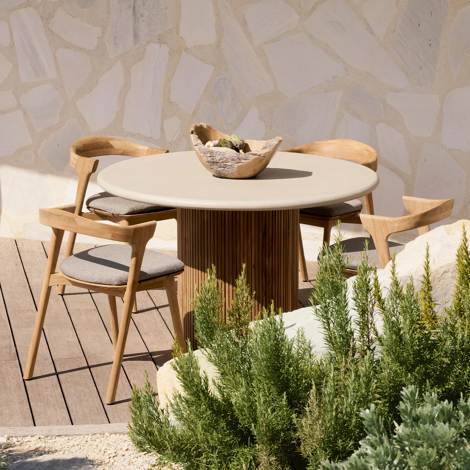 Roller Max Outdoor Dining Table | Concrete & Teak (125cm) - Image 2