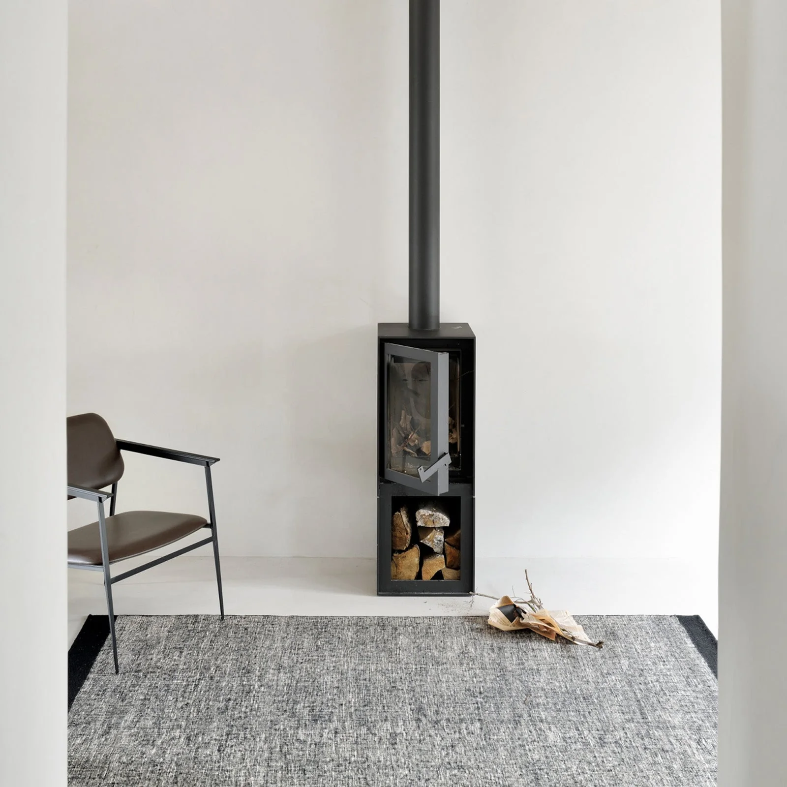 Dots Kilim Rug | Black - Image 5