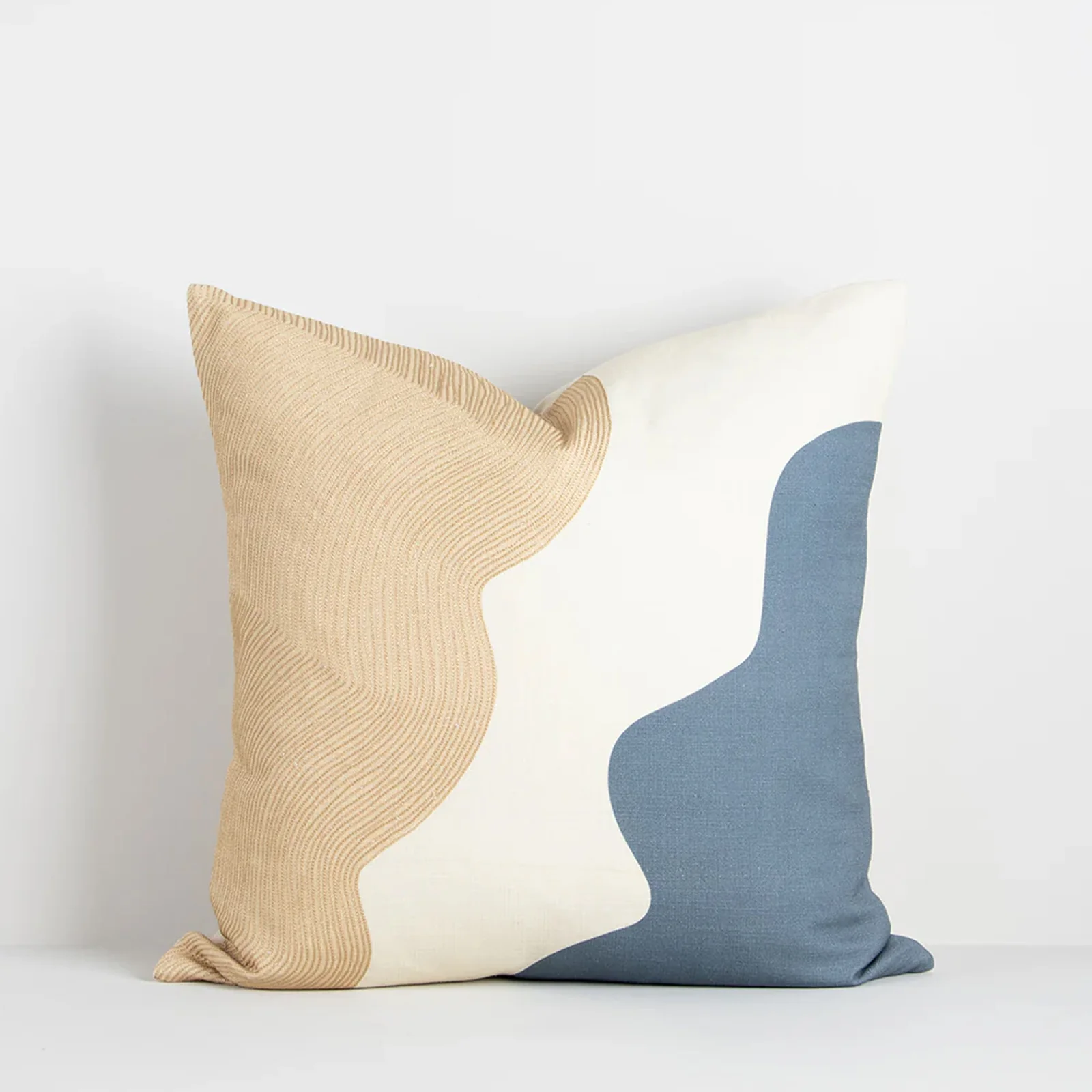 Ruffle Cushion (50 x 50cm) - Image 2