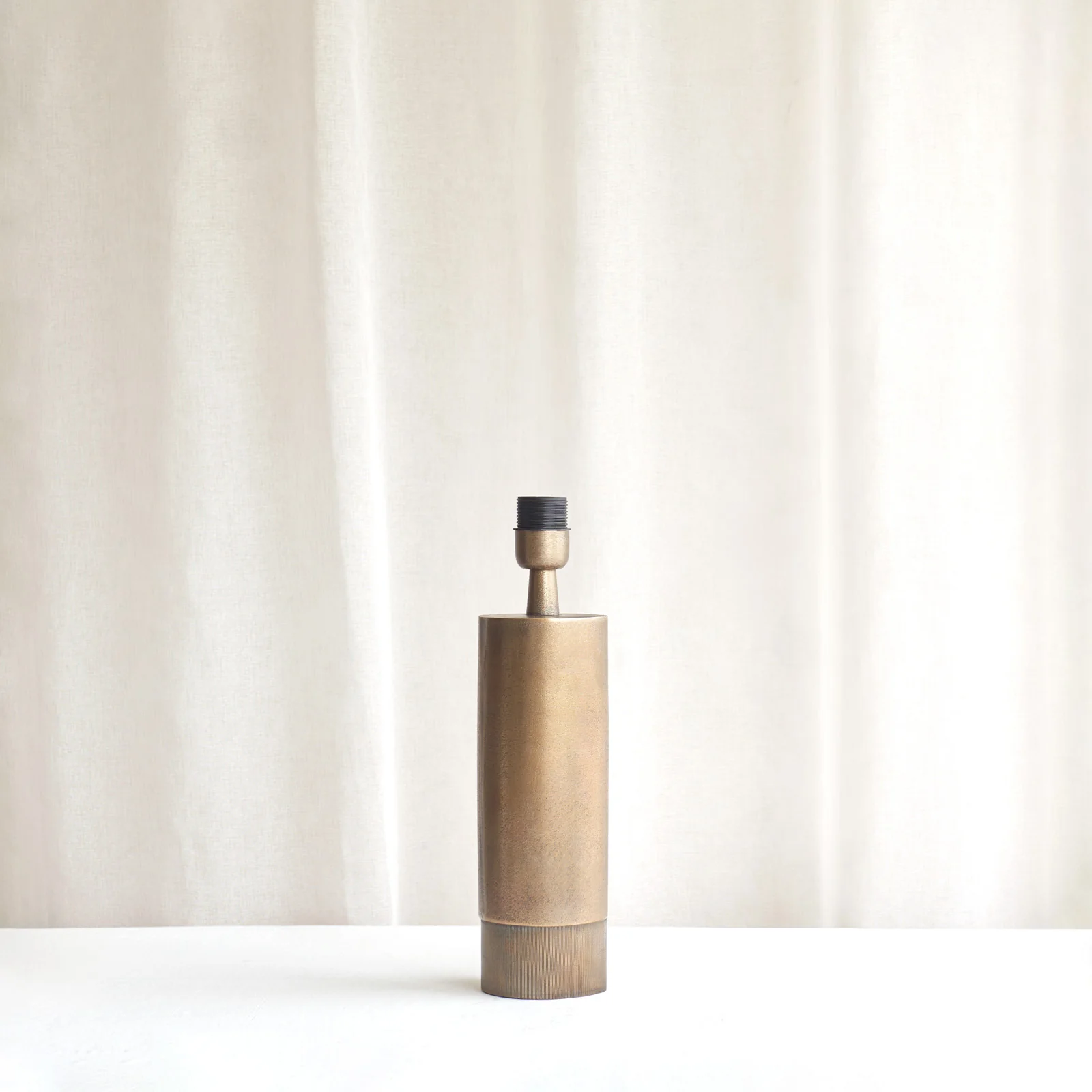 Savi Table Lamp | Bronze (36cm) - Image 3