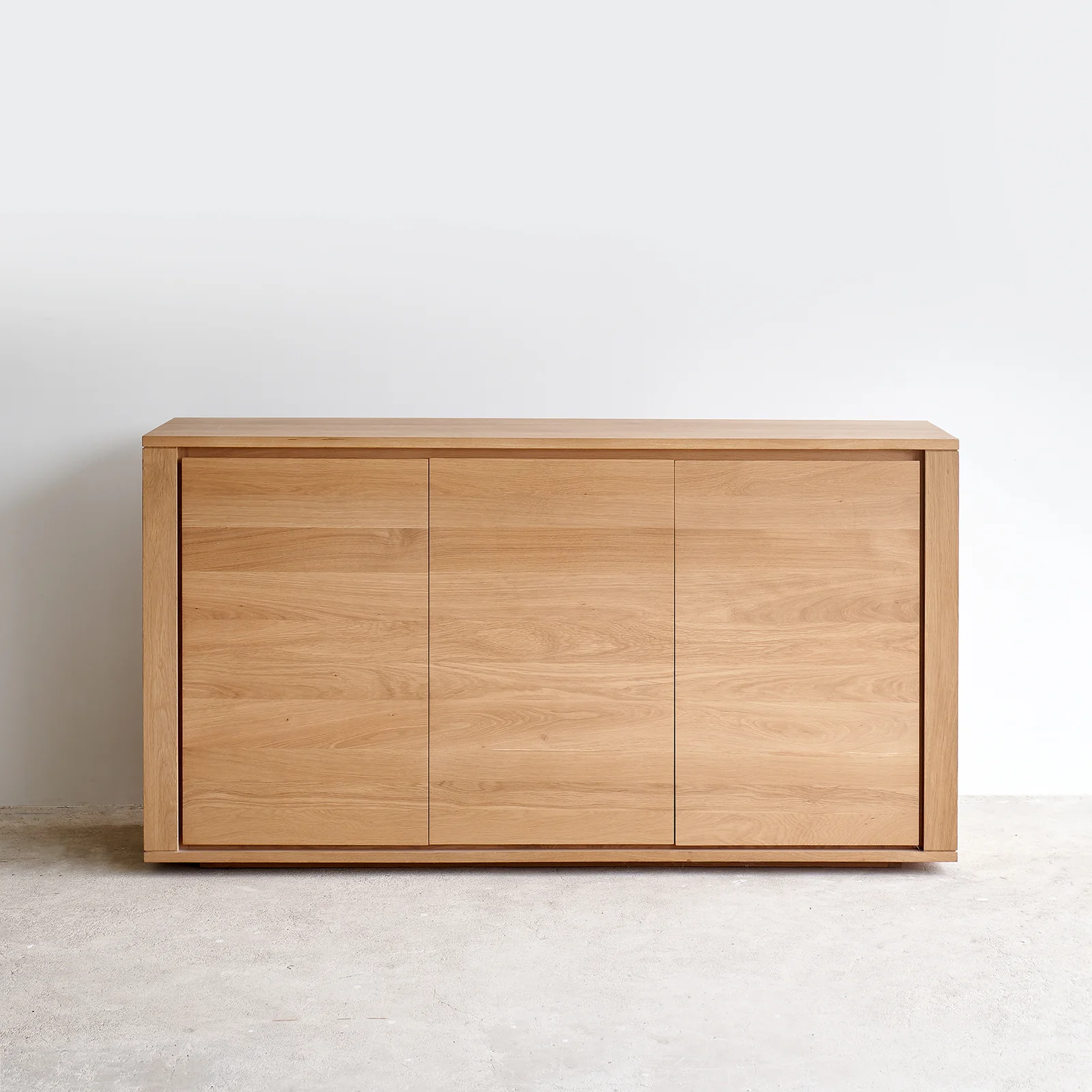 Shadow Sideboard | Oak (156cm) - Image 4
