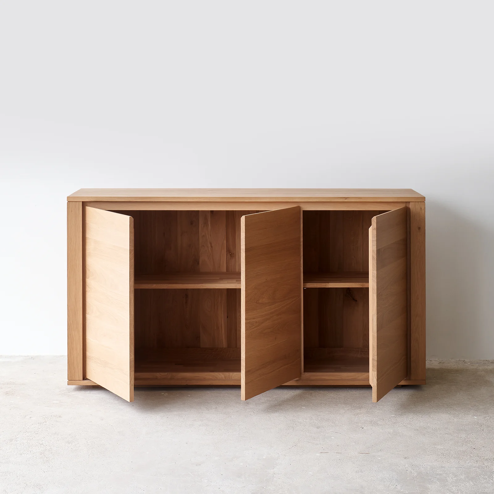 Shadow Sideboard | Oak (156cm) - Image 6