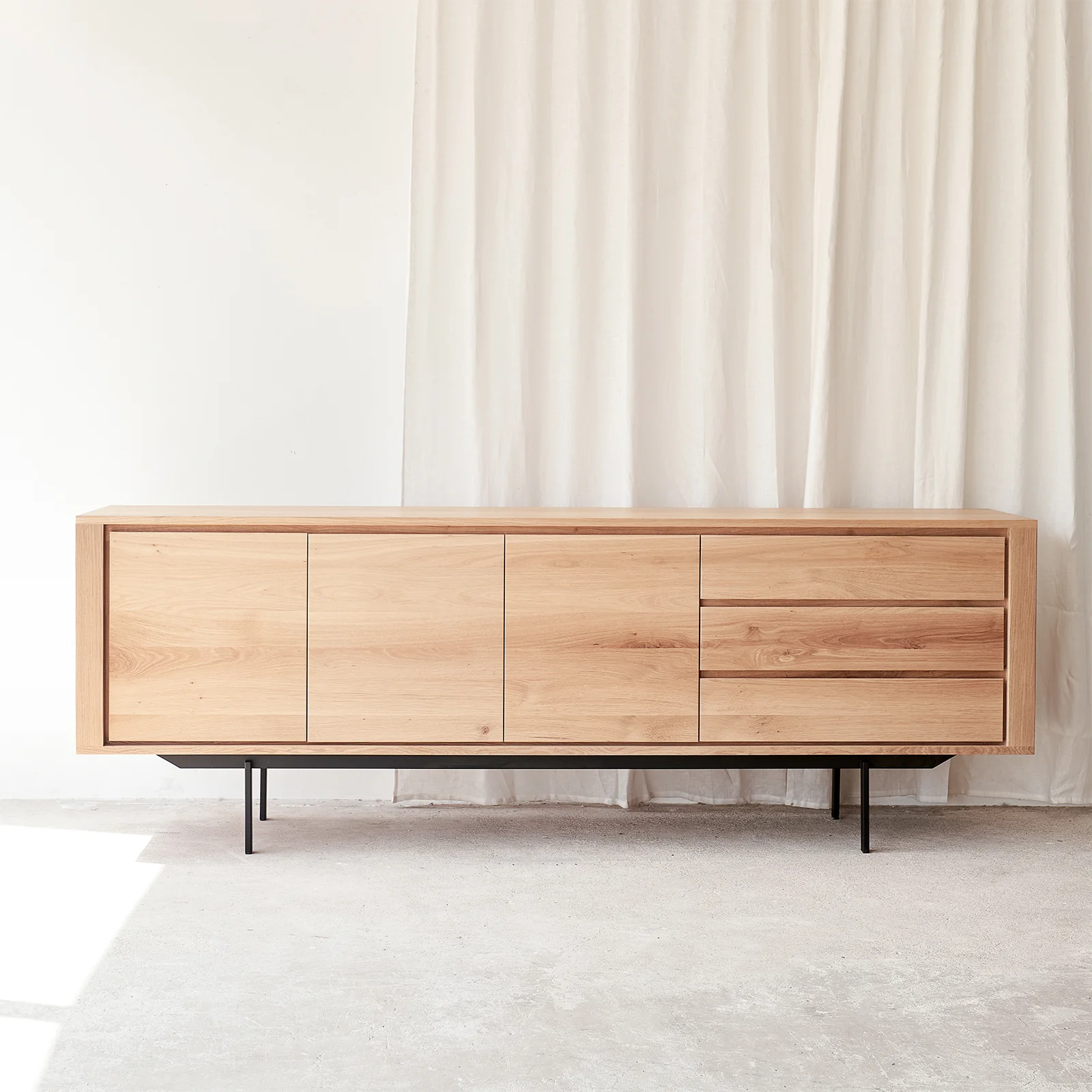 Shadow Sideboard | Oak (224cm) - Image 3
