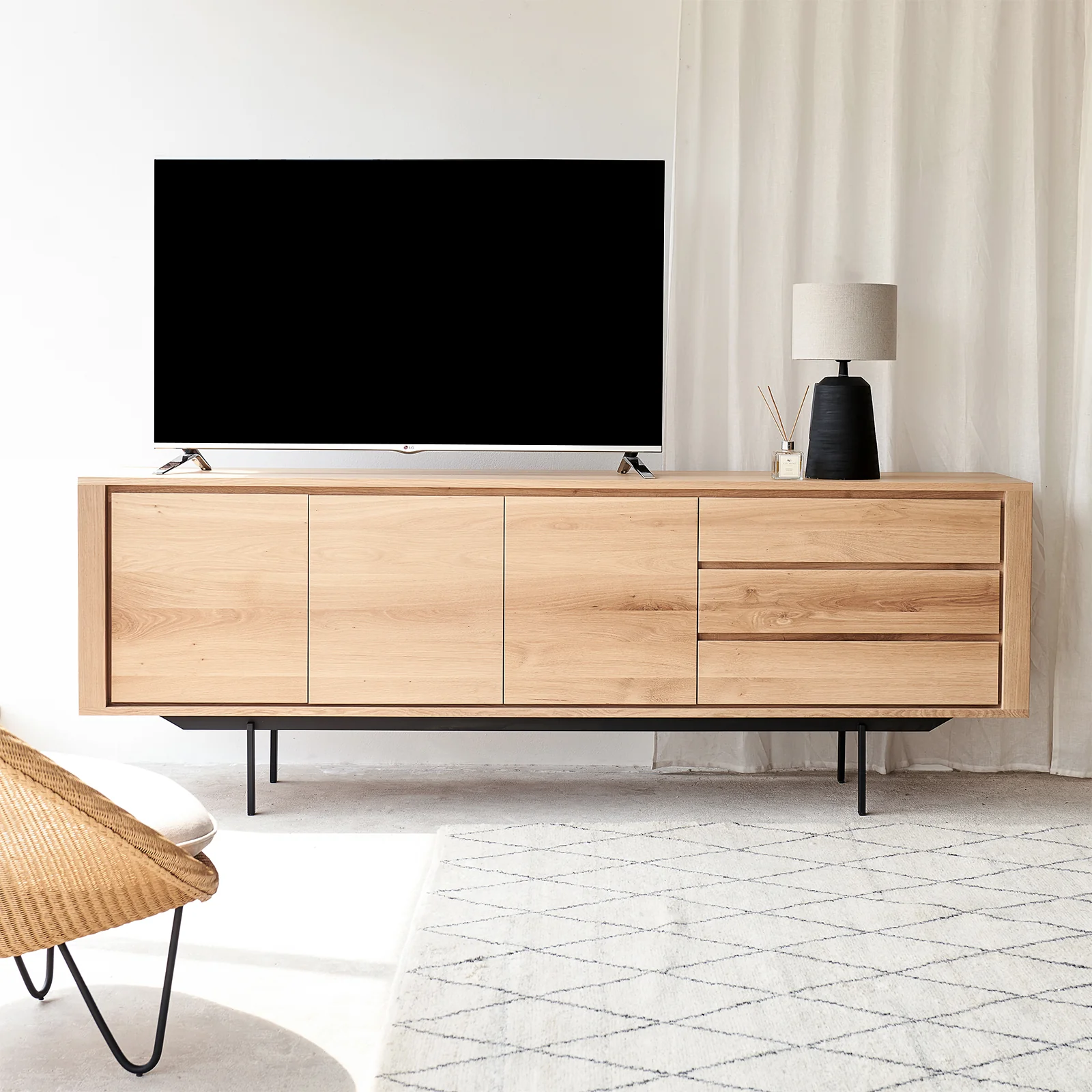 Shadow Sideboard | Oak (224cm) - Image 5