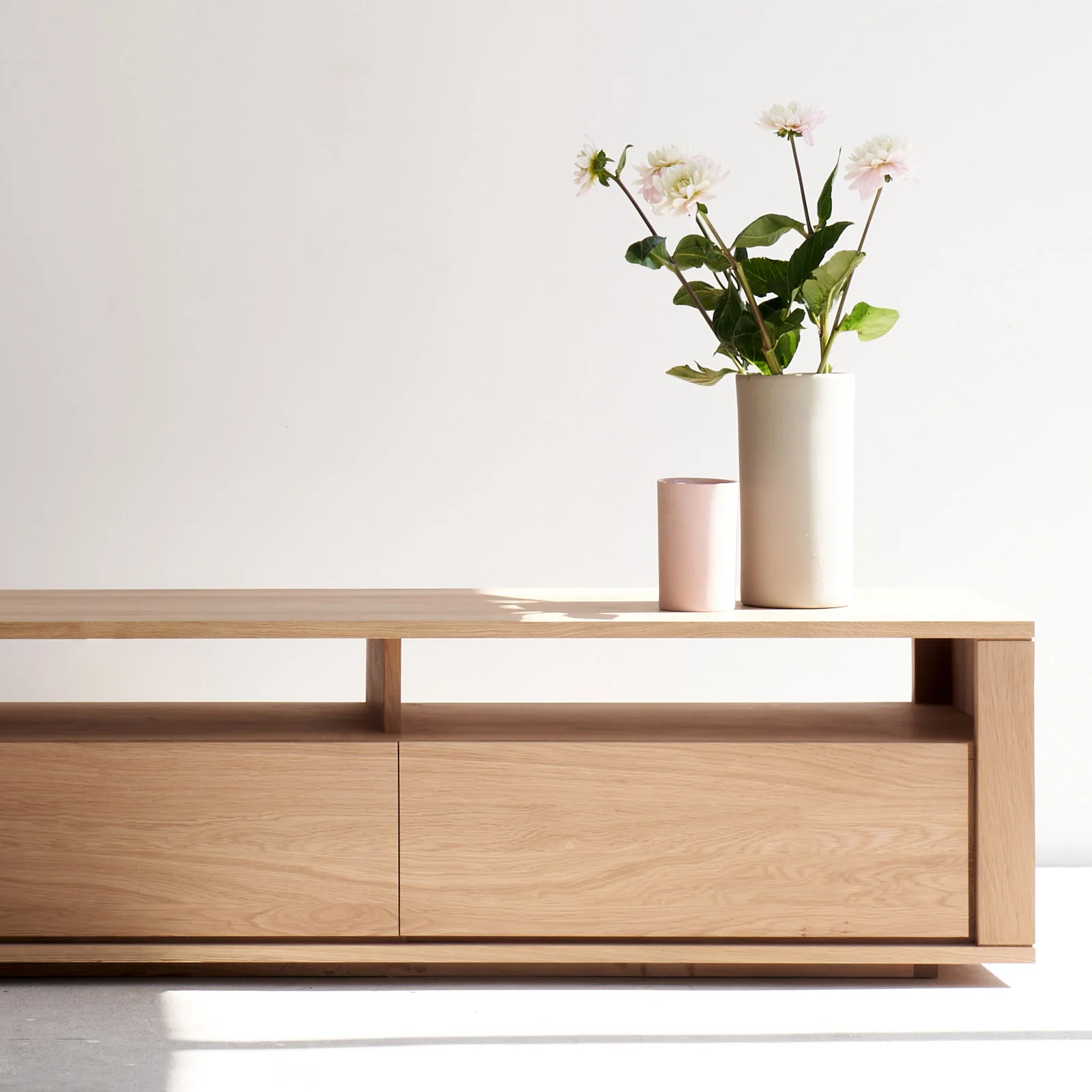 Shadow TV Console | Oak (210cm) - Image 3