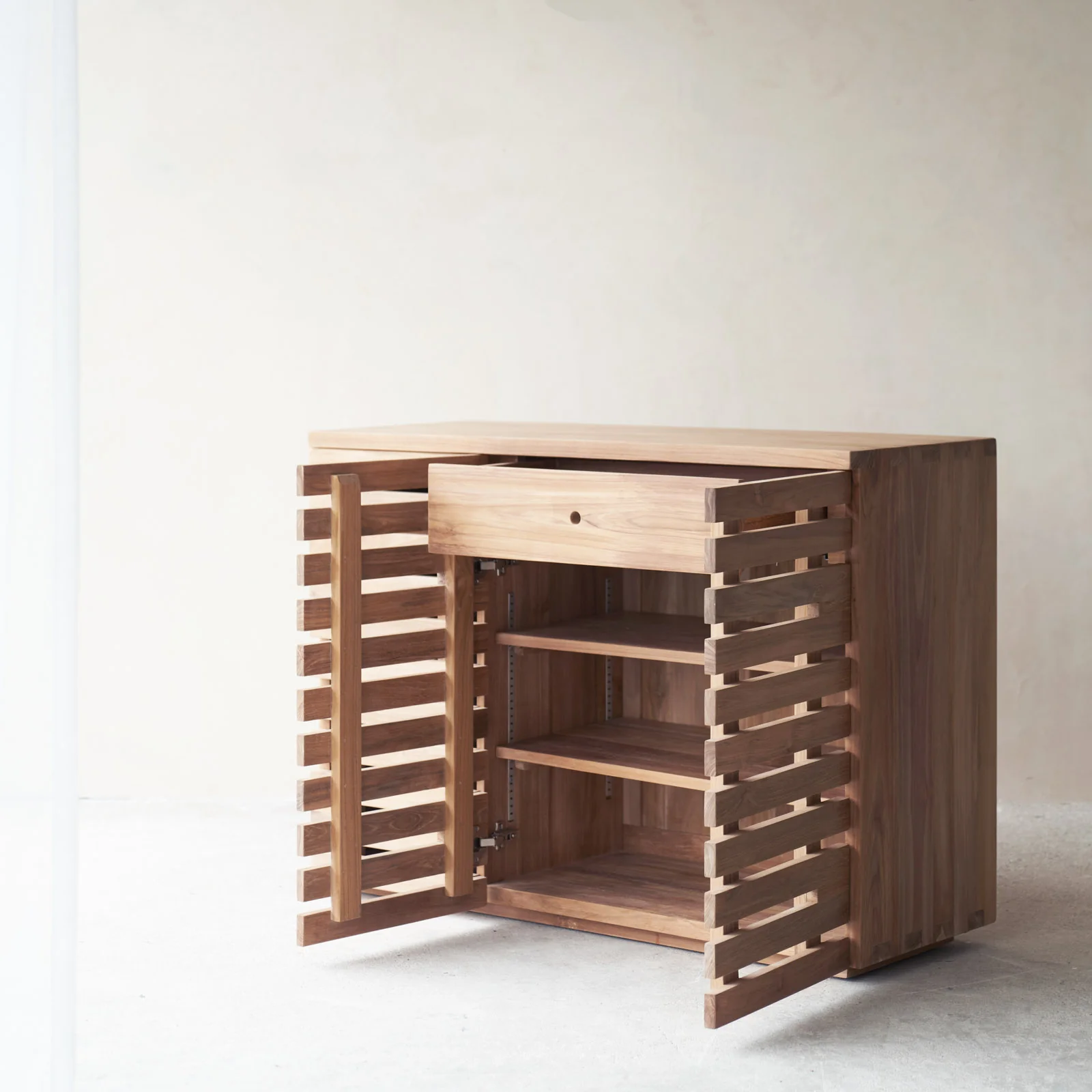 Shoe Cabinet | Teak (120cm) - Image 5