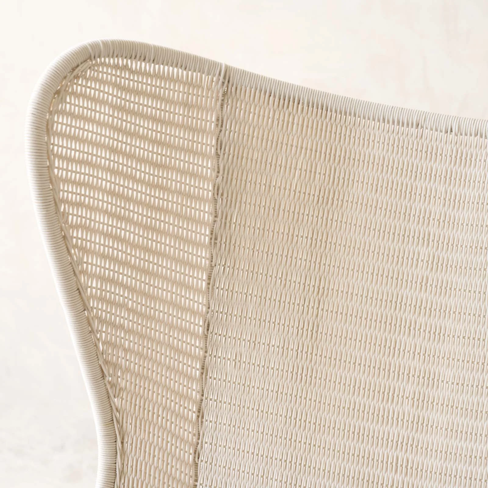 Swing Wing Outdoor Chair | Chalk with Clay Cushion - Image 12