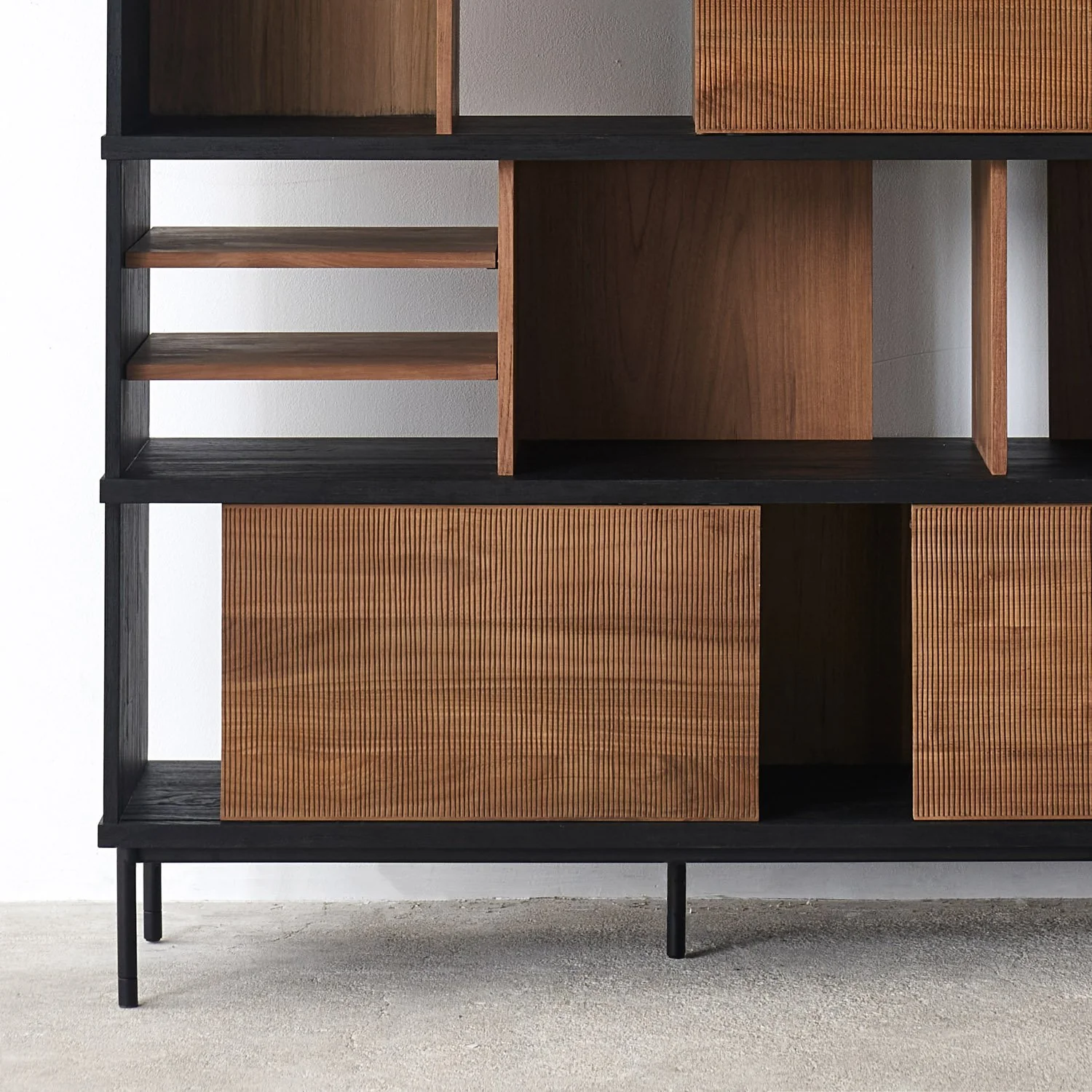 Teak Rack | Oscar 5 Doors - Image 6