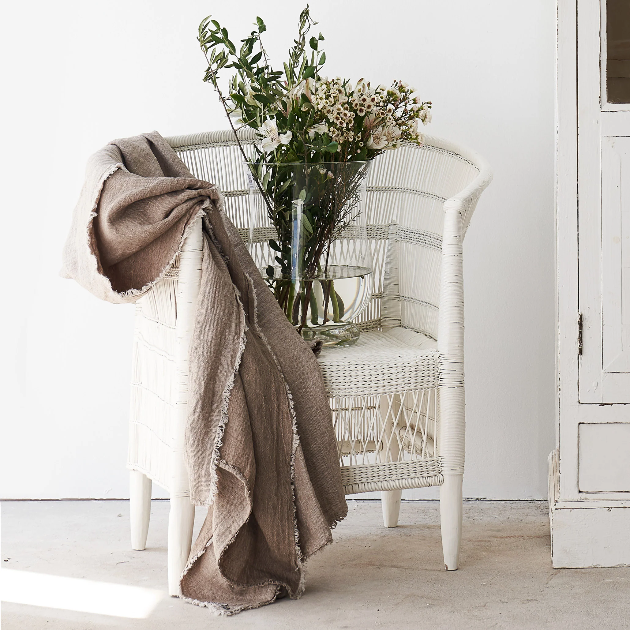 Reversible Throw | Crumpled Washed Linen - Taupe - Image 2