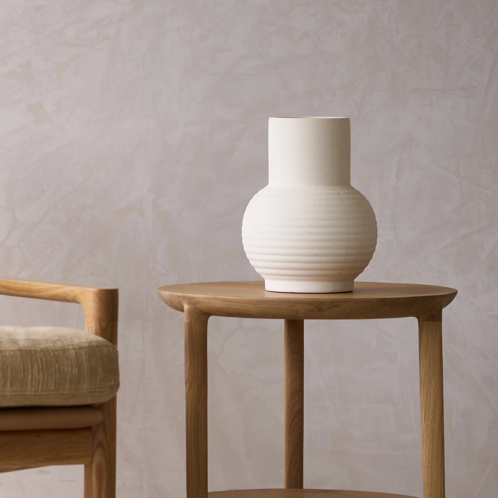 Ulloa Ceramic Vase | Matt Cream - Image 7