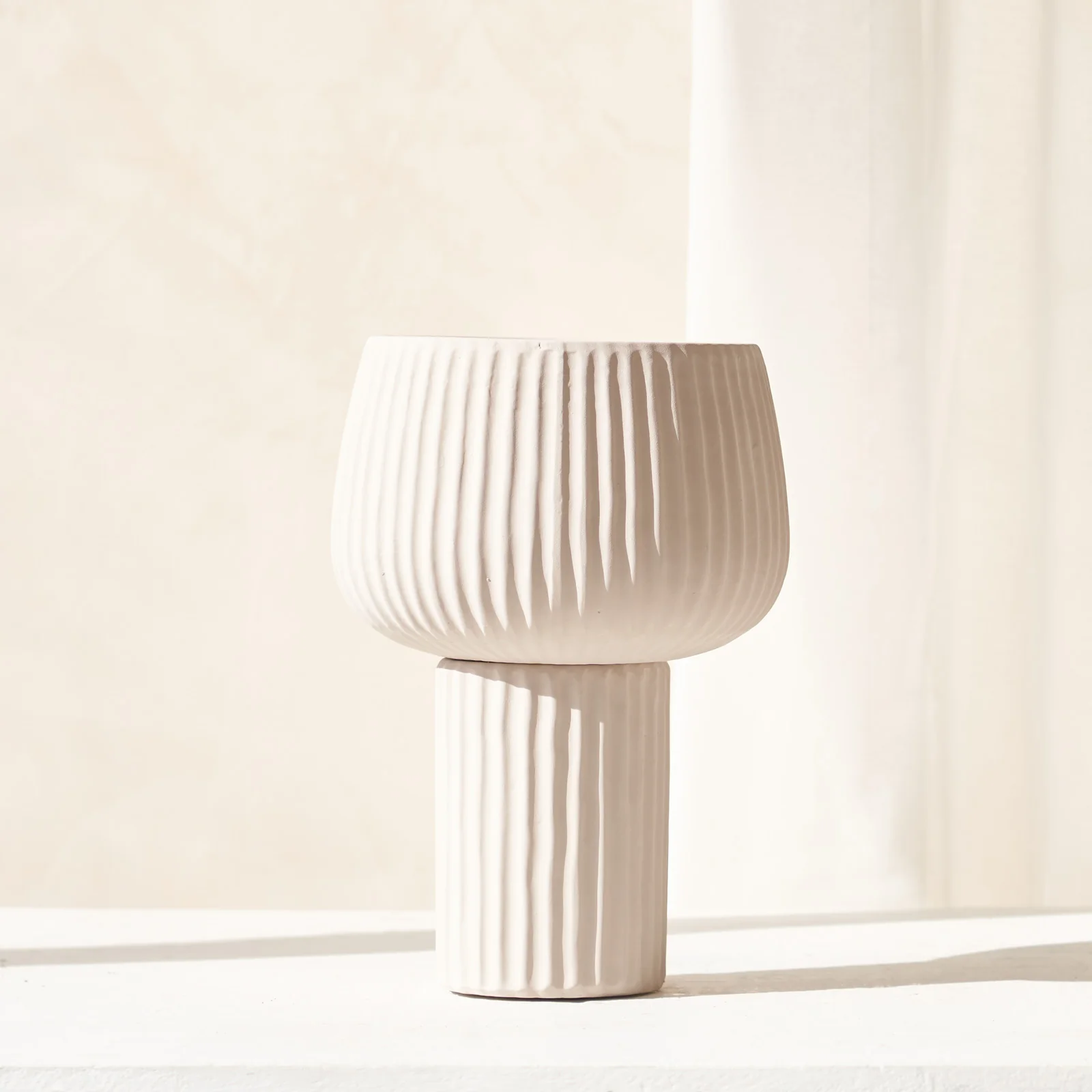 Feya Vase | Cream - Image 2