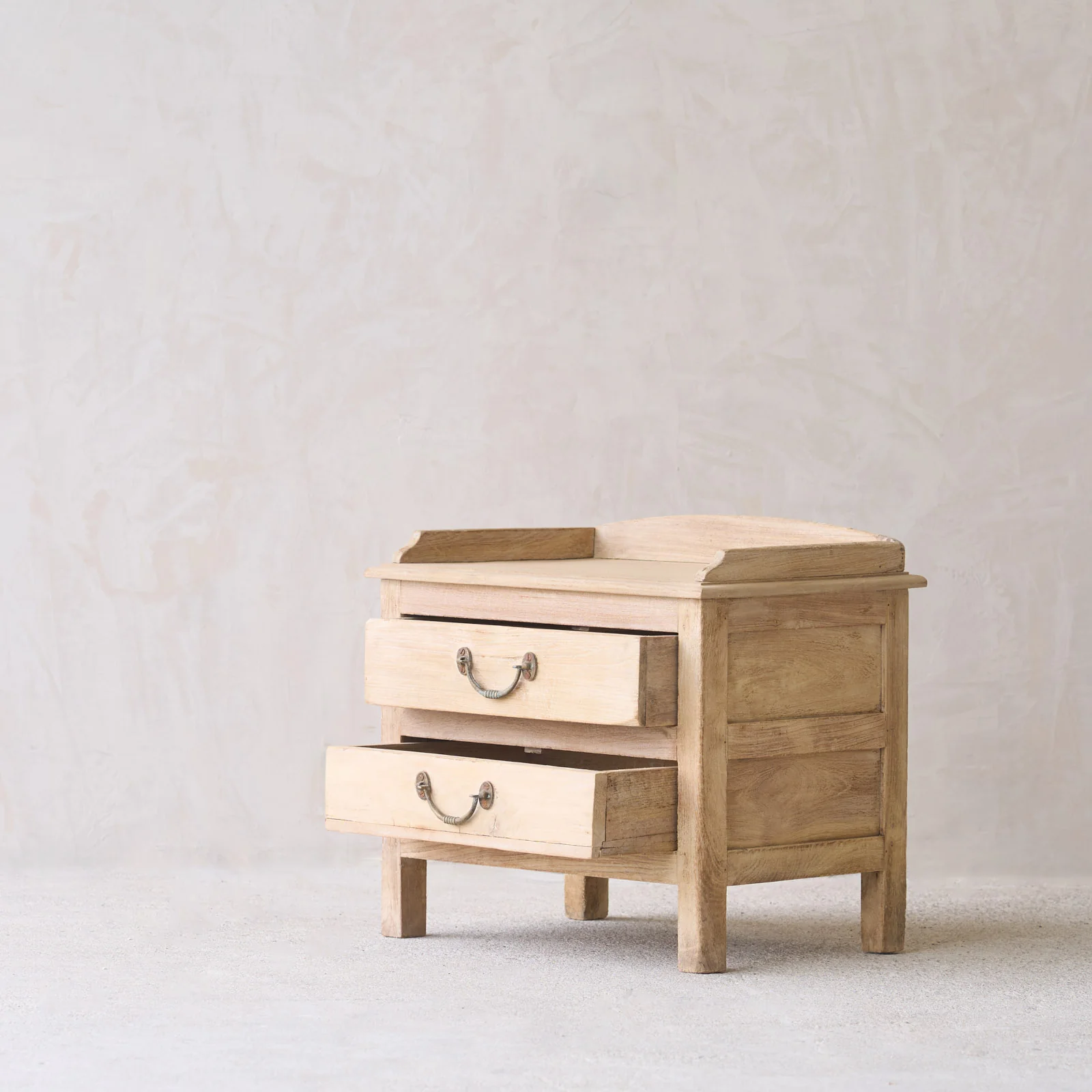 Vintage Chest of Drawers | Natural - Image 4