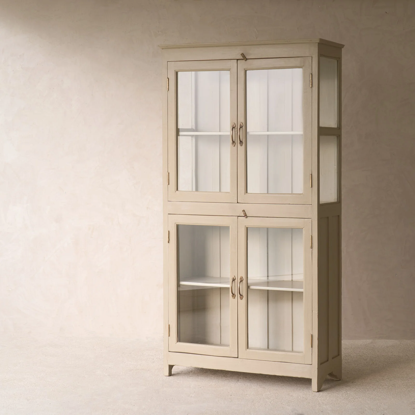 Vintage Large Cabinet | Linen - Image 5