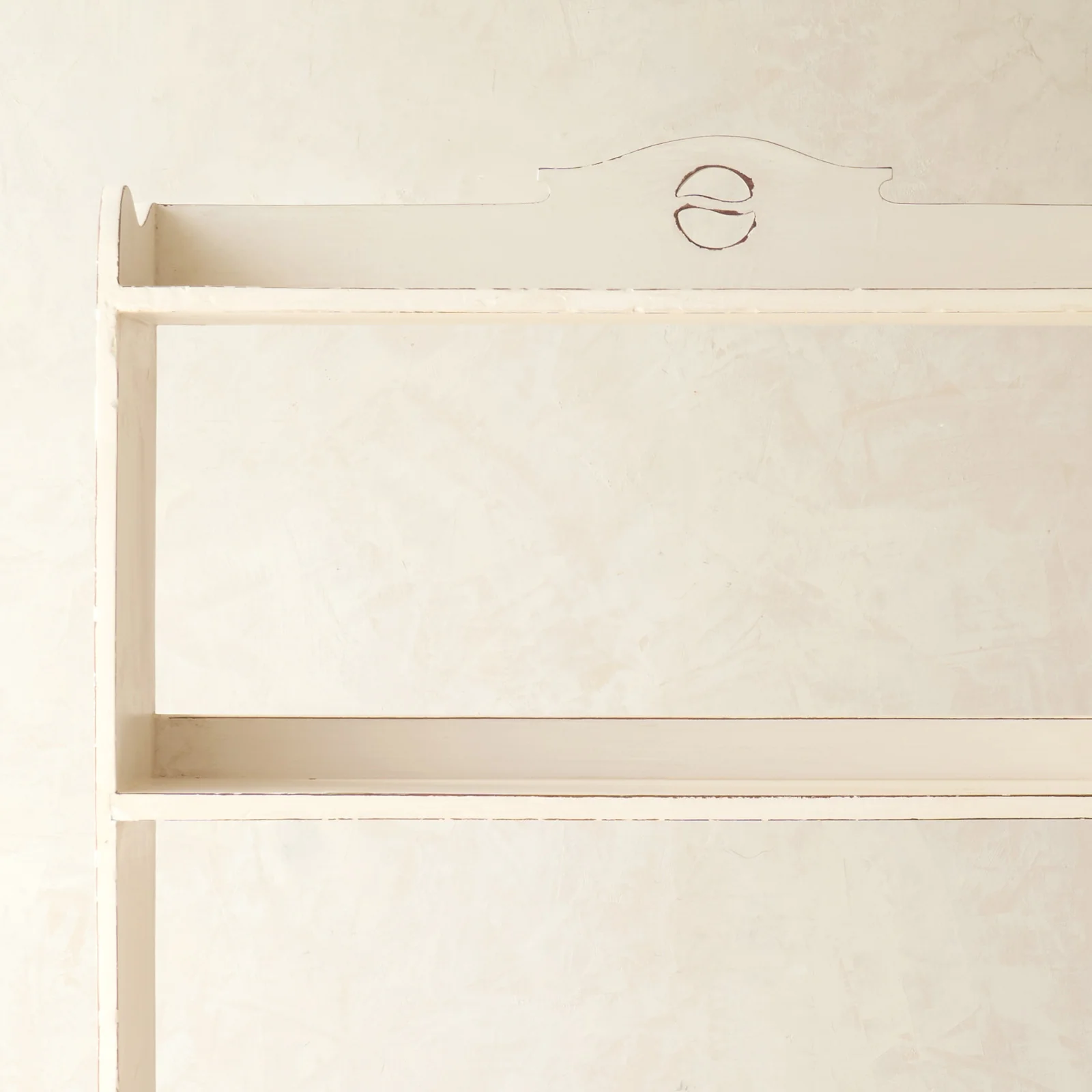Vintage Medium Shelf | Ricotta - Image 2