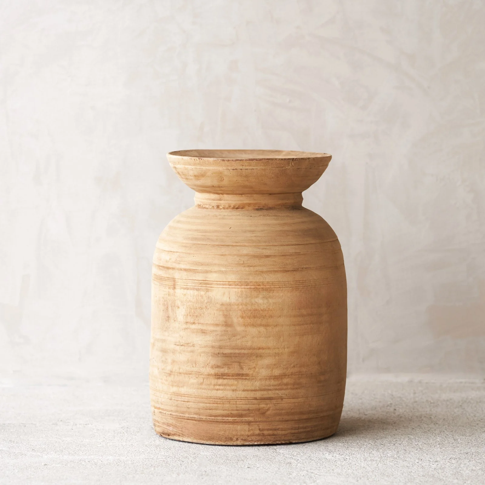 Vintage Round Pot - Image 2