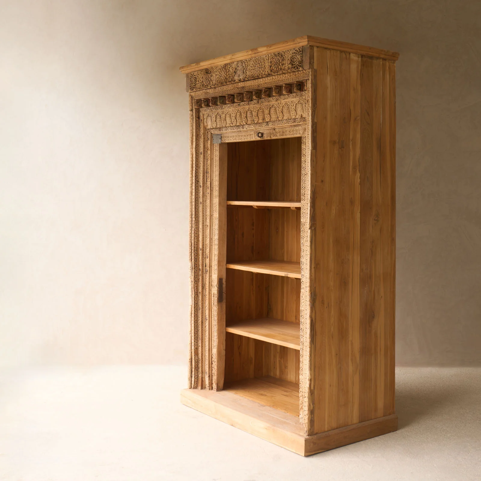 Vintage Tall Bookshelf | Natural - Image 3